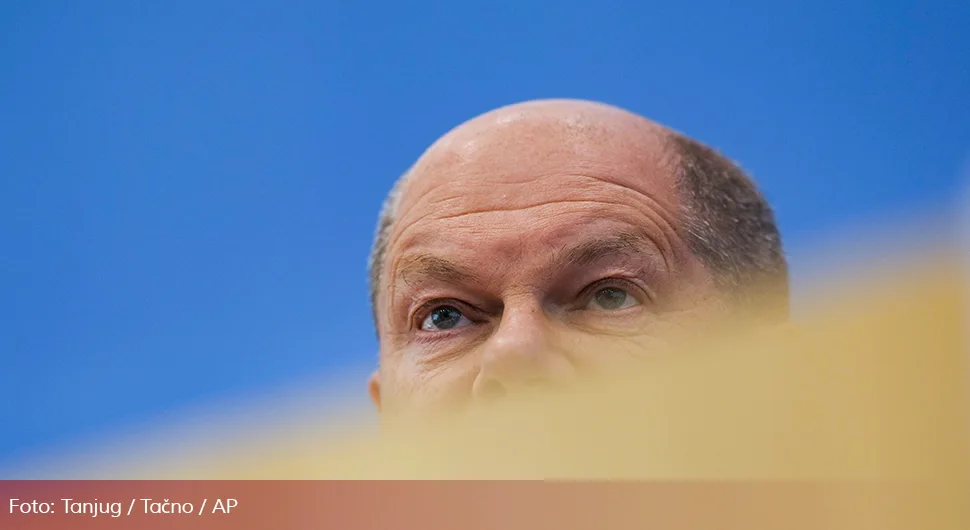 Кабинет Олафа Шолца издвајао 590.000 евра за шминкере и стилисте