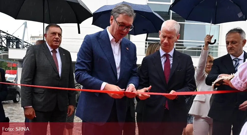 Француски министар: Српска кућа у Паризу симбол спремности за јачање односа двије земље