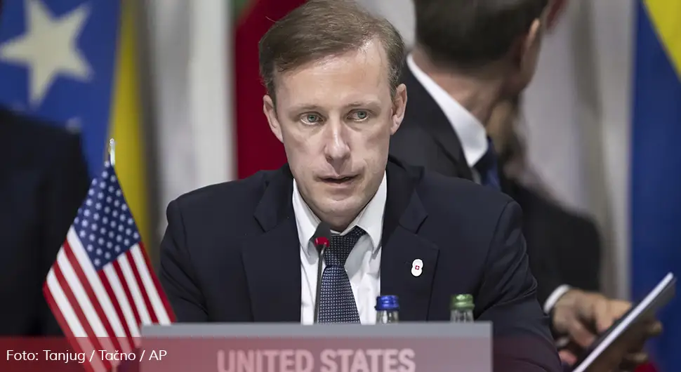 Американци опет пријете Српској: Саливен позива ''Шмита да користи Бонска овлаштења''