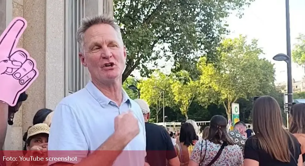 Стив Кер на улицама Париза: ''Па, Олимпијске игре су''