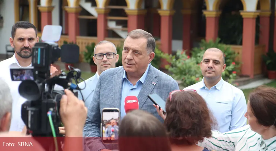 Додик: Сарадња са црквом гарантује опстанак и успјех заједнице