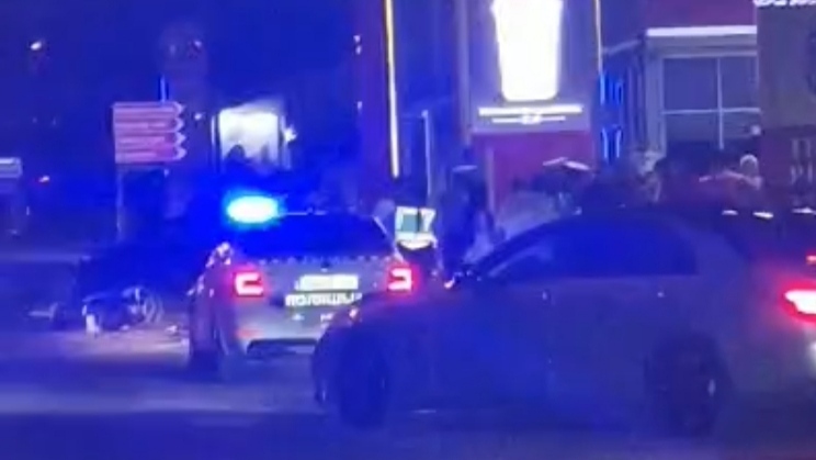Судар у Бањалуци, мотоциклиста подлетио под ауто