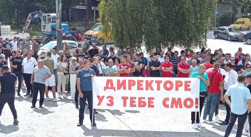 Скуп подршке Башевићу, радници сумњају да је ријеч о монтираном процесу