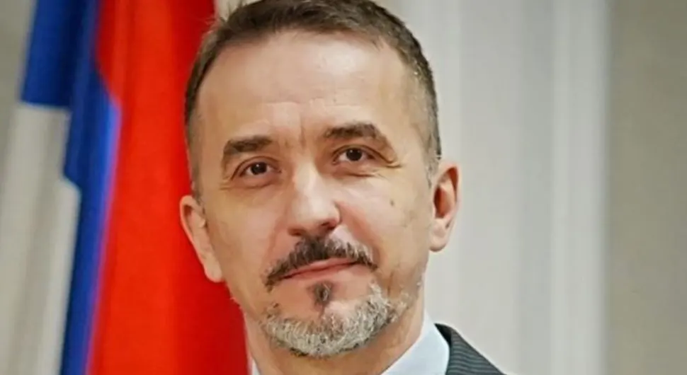 Милаковић: НАТО и новац који (ни)је проблем