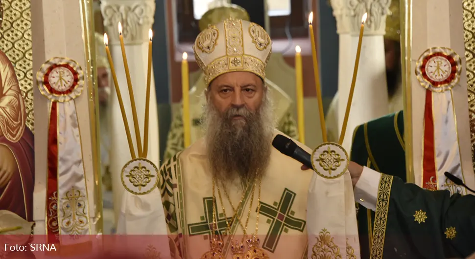 Патријарх Порфирије позвао дјецу и студенте да се врате у клупе