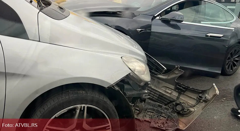 Судар три возила у Бањалуци