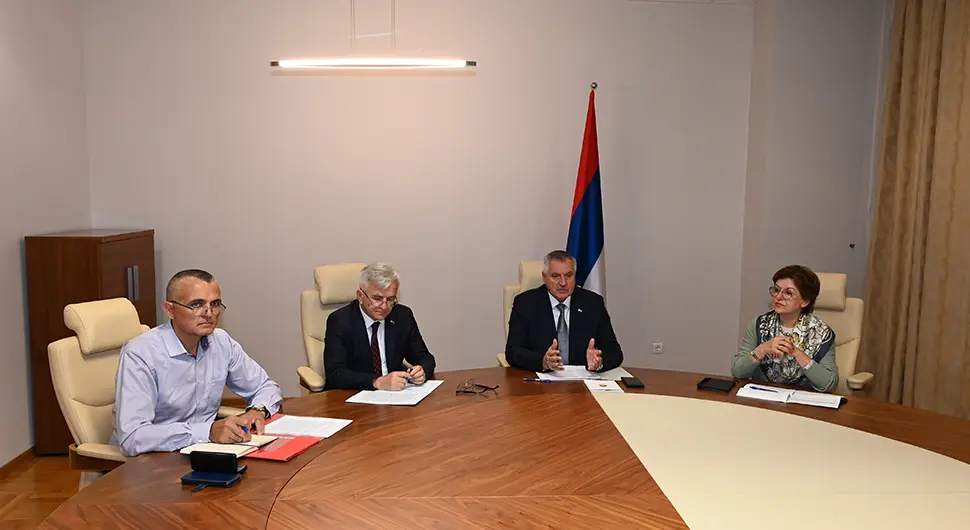 Пројекат реструктурирања ЖРС иде планираном динамиком, Српска заинтересована и за друге пројекте