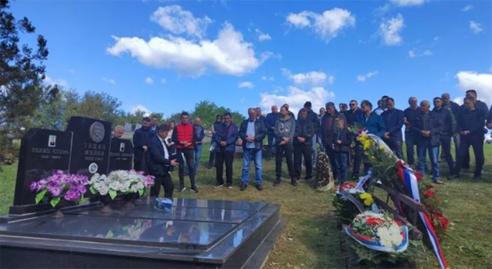Обиљежене 33 године од погибије хероја мајора Милана Тепића