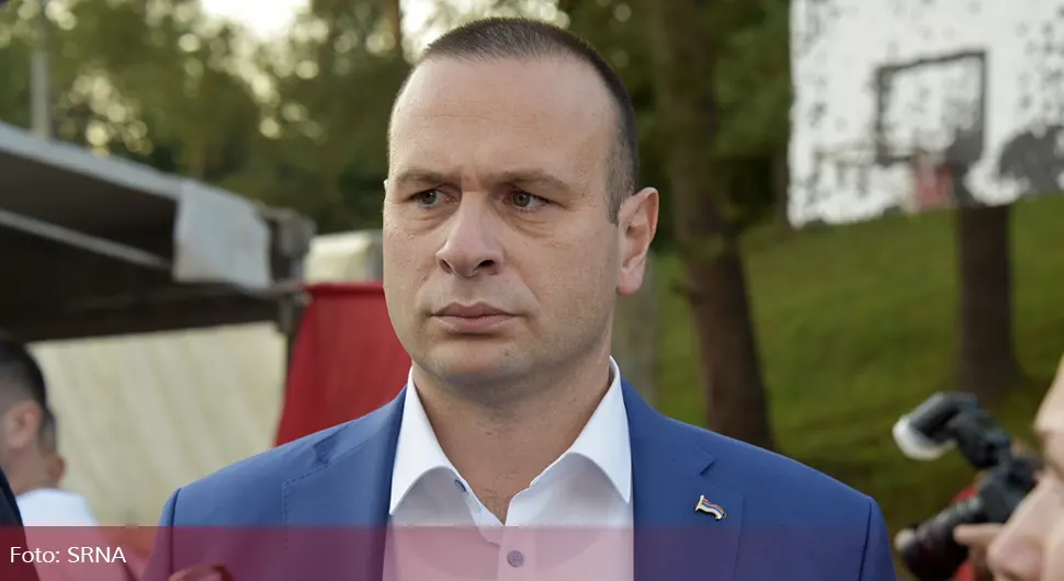 Шобот: Постоје ствари са којима се слажем у Бањалуци, али недостају капиталне ствари