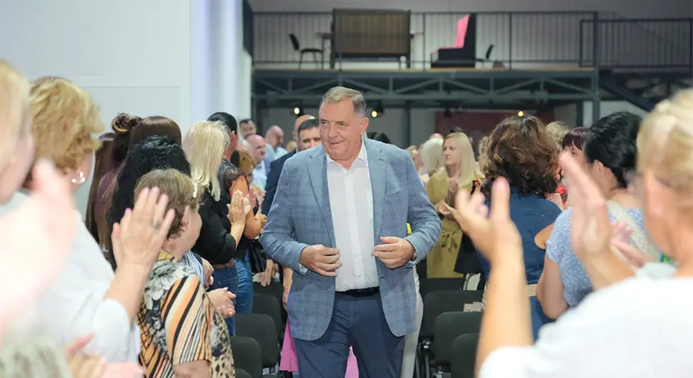 Додик са руководством Градског одбора у Бањалуци и Активом жена