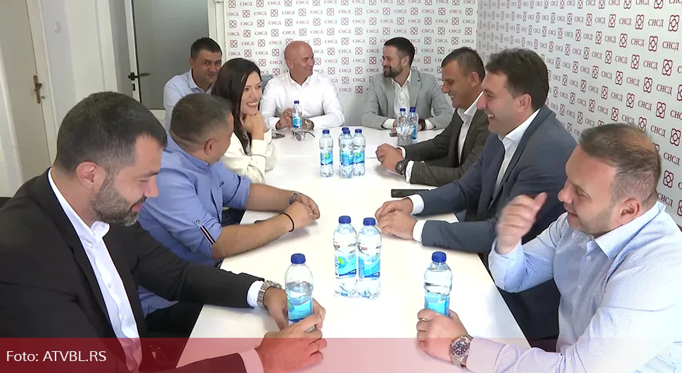 Подршка Страхињи Башевићу: ''Монтирање процеса није нормално''