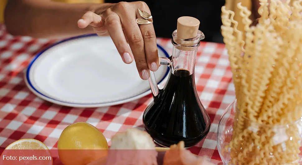 Зашто је добро црвено винско сирће?