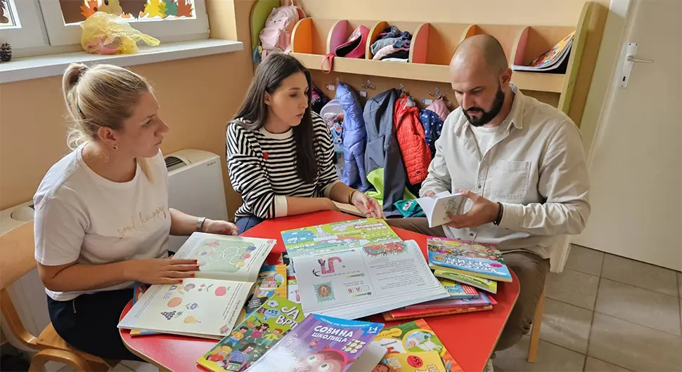 Милешевић уручио донацију вртићу у Патковачи: Образовање је темељ развоја сваког дјетета