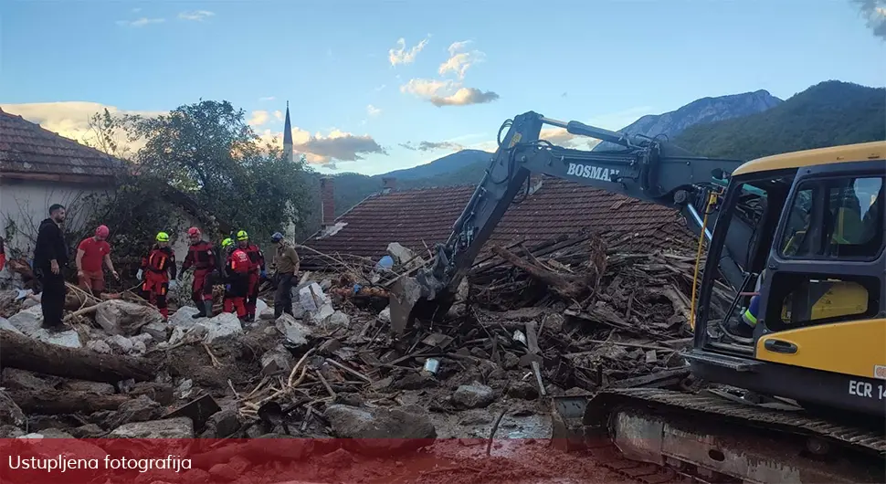Припадници Цивилне заштите Српске стигли у Јабланицу, учествују у акцији спасавања