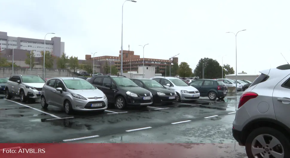 Отворено првих 560 гаражних мјеста на УКЦ-у Српске