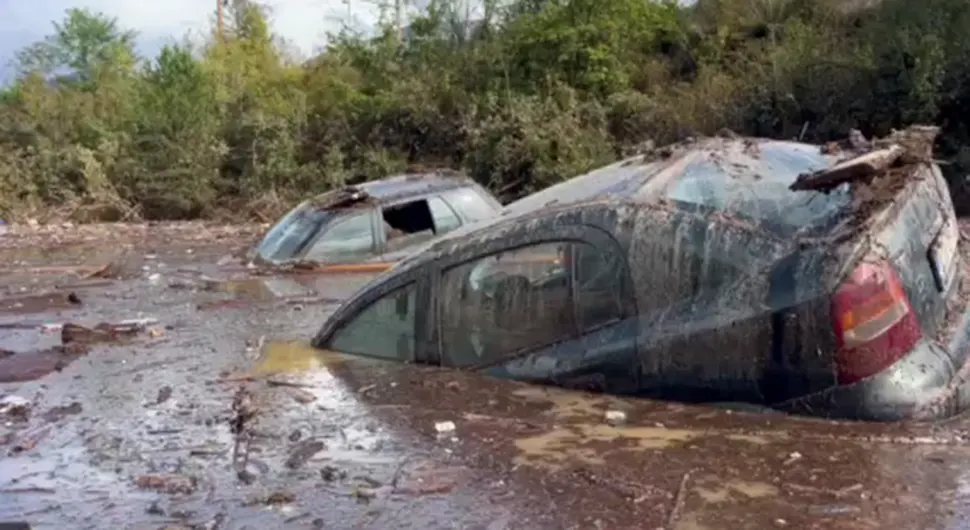 Хрватска шаље 10 милиона евра за санацију штета од поплава у БиХ