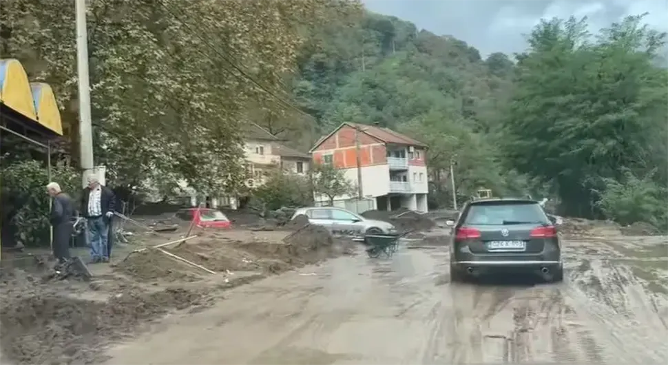 Погледајте како изгледају улице Јабланице