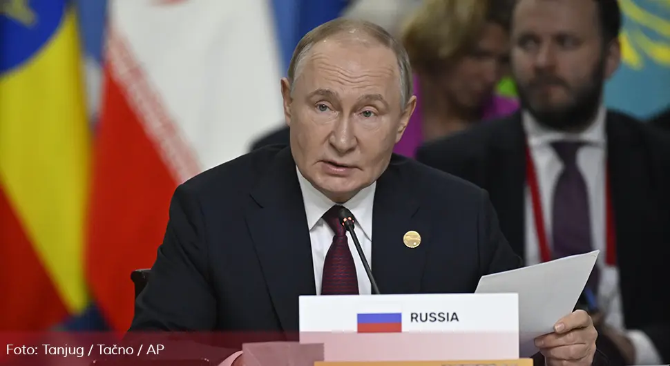 Путин: Патриотизам међу младима најважнији за успех СВО