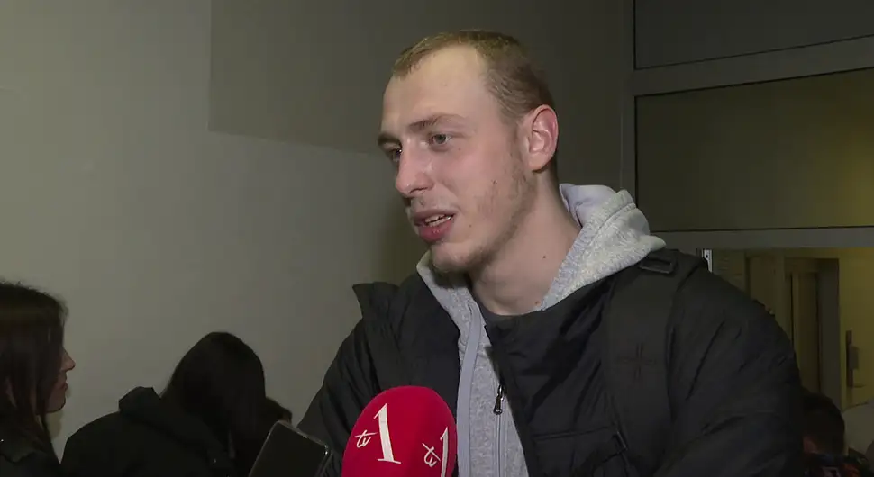 Опљачкан Смаилагићев отац: Из стана украдени ролекс и злато