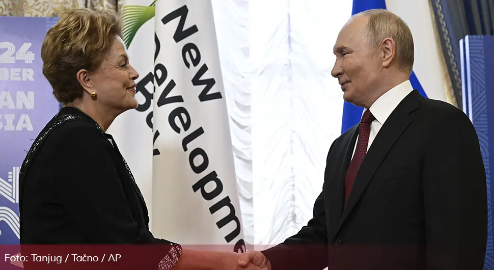 ''Плаћање у националним валутама омогућава раст финансијске независности земаља БРИКС-а''