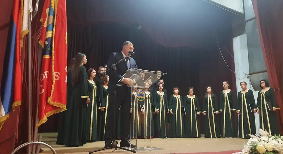 Предсједник Додик: Србац примјер синергије локалне и републичке власти