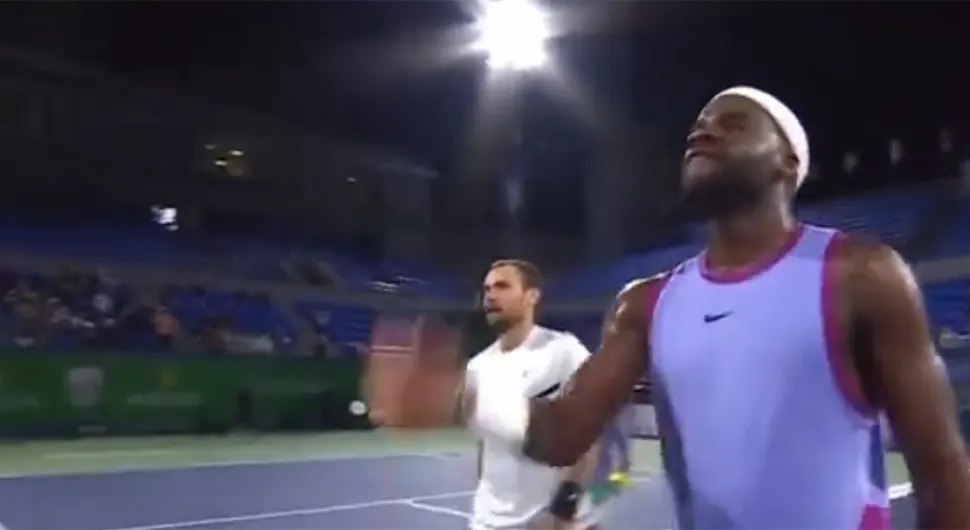 Американац срамно вријеђао судију у Шангају