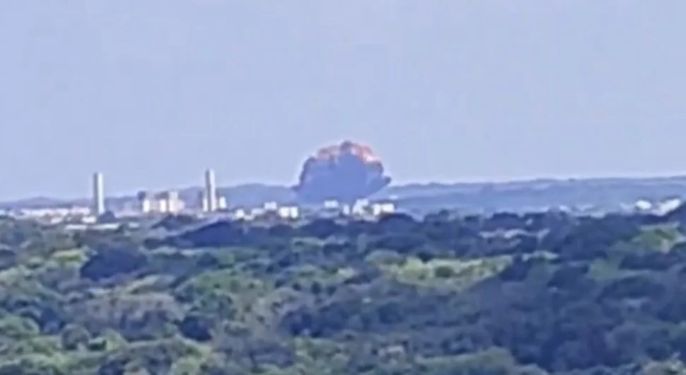 Пао војни авион, пилот спријечио огромну трагедију