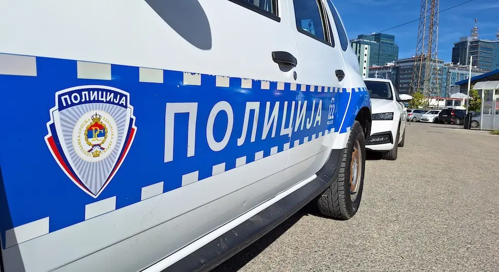Детаљи велике акције: Радница банке пребацивала новац на рачуне породице