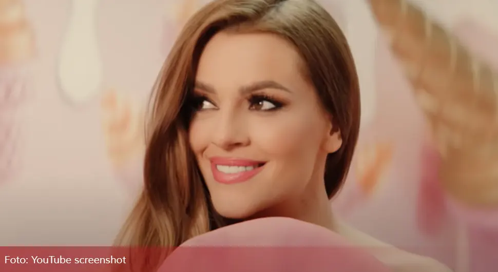 Јелена Костов завршила у болници