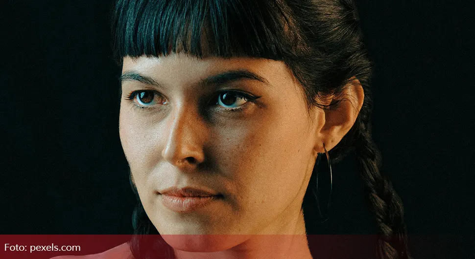 Густе шишке су поново у моди: На овај начин ћете их најбоље стилизовати