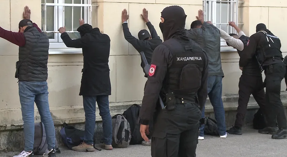 Повећава ли се број миграната у БиХ