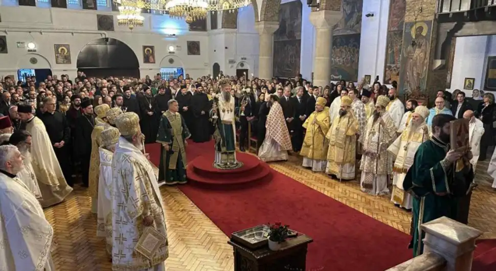 Устоличен епископ лондонски и британско-ирски Нектарије