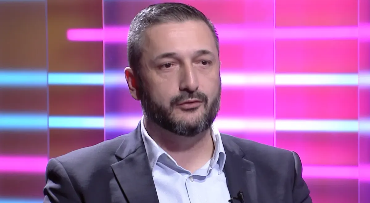Како би се Љубо Нинковић описао у три ријечи?