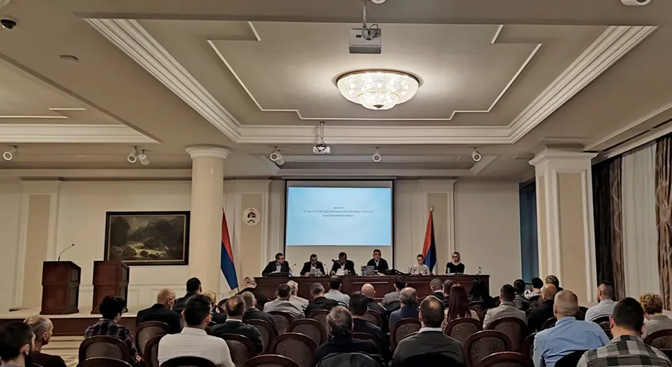 Округли сто о превентивним мјерама и организацији ватрогасно-спасилачких јединица