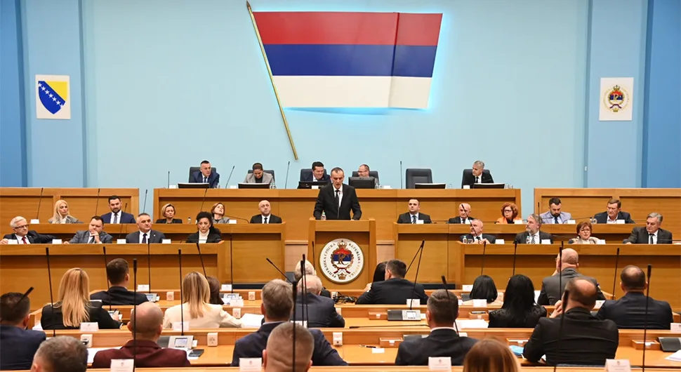 Почела посебна сједница Народне скупштине Српске