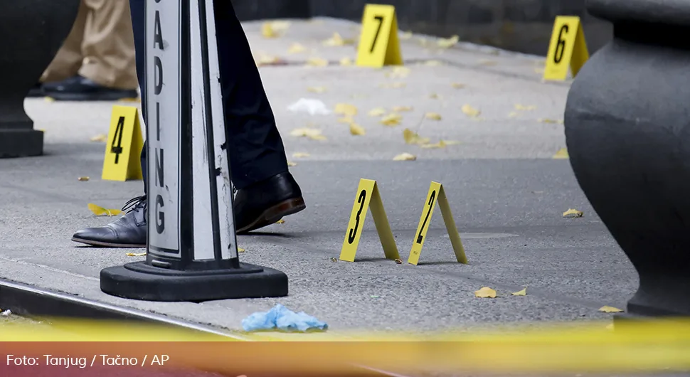 УЗНЕМИРУЈУЋЕ! Објављен шокантан снимак убиства директора велике компаније