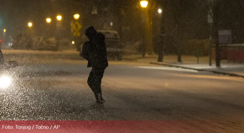 Метеоролози немају лијепе вијести: Снијег, олуја - могућа опасност за животе