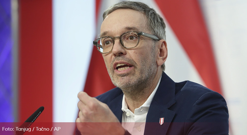 Десничари на прагу власти у Аустрији: Најављене драстичне промјене везане за азил и држављанство
