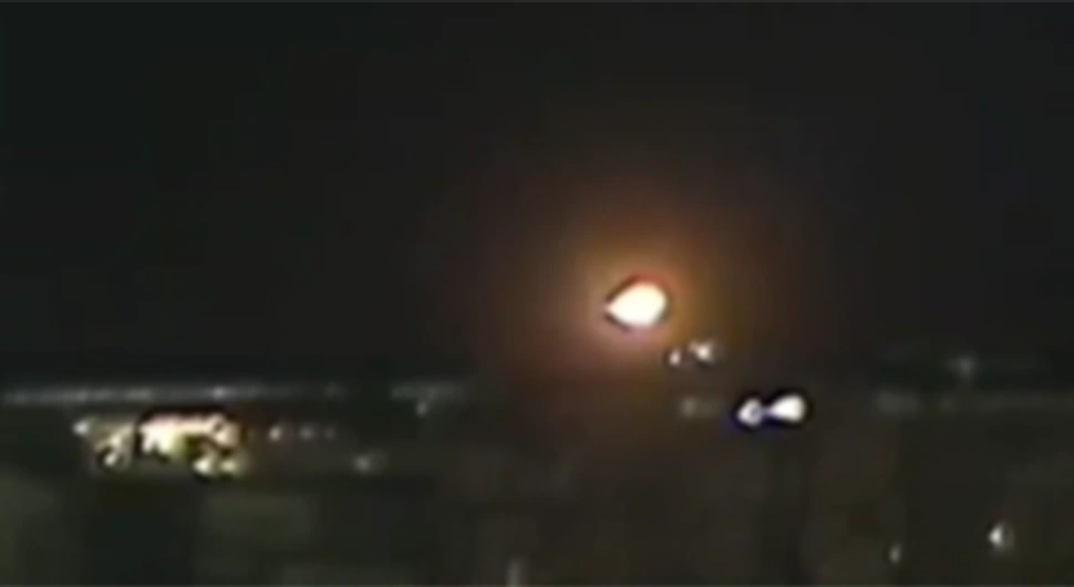 Појавио се нови снимак судара авиона и хеликоптера