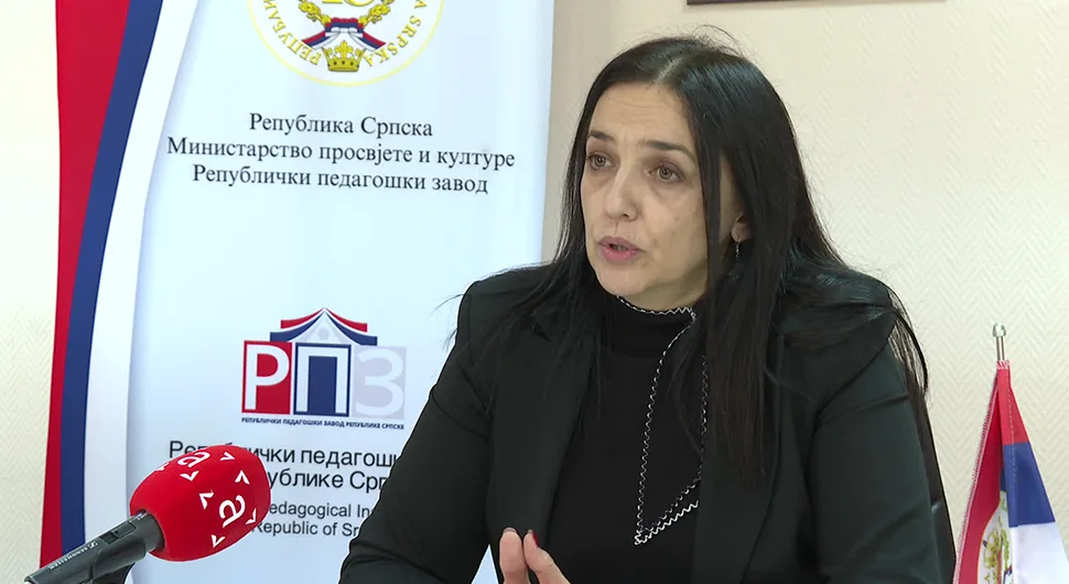 Танасић о одлуци крњег Уставног суда: 'Сигурна сам да ће Министарство имати адекватан одговор'
