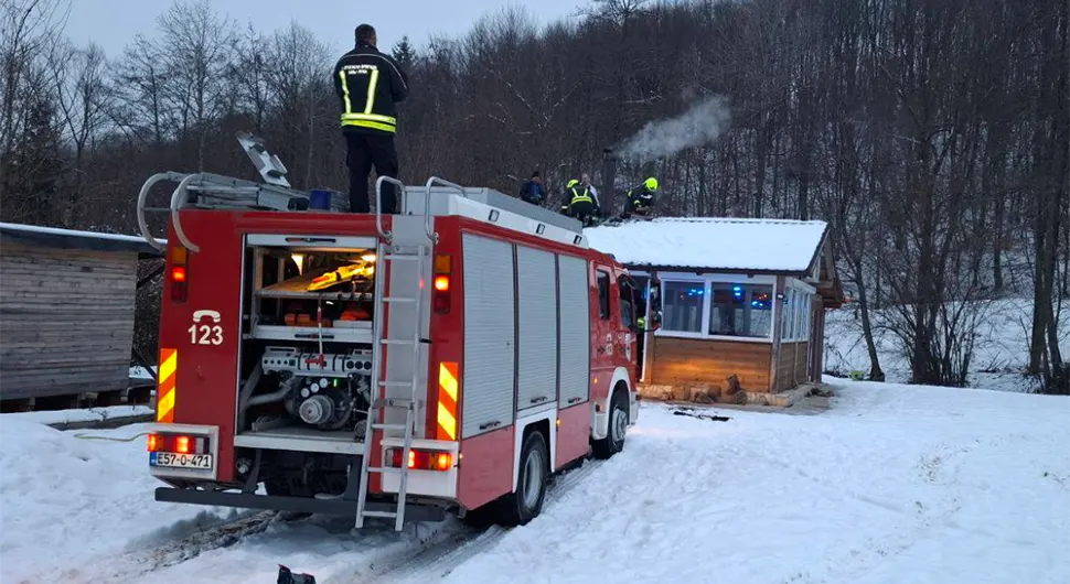 Бањалучки ватрогасци гасили пожаре на кући и викендици