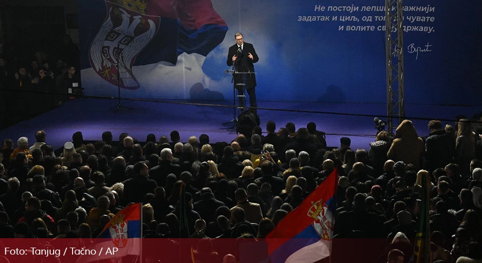Вучић: Не дамо Србију