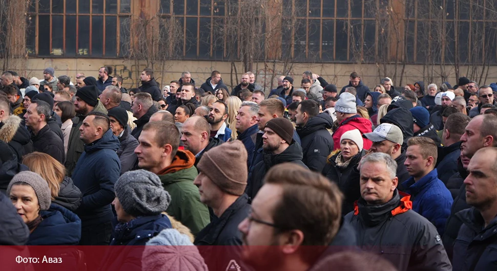 Протест због повећања минималца, блокада Владе ФБиХ