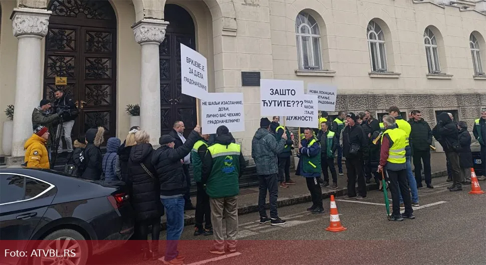 Радници бањалучког предузећа ДЕП-ОТ ступили у штрајк