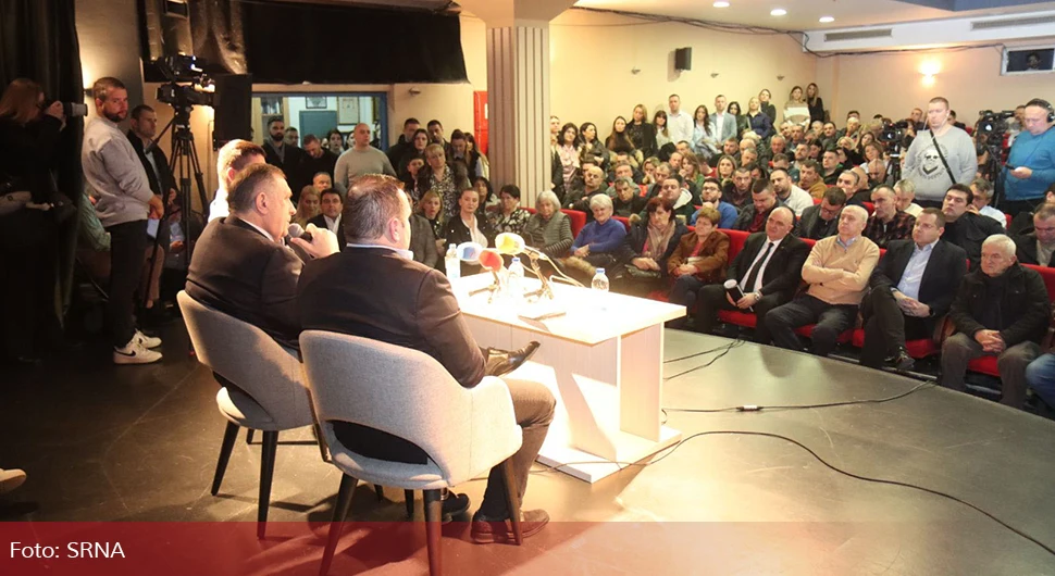 "Срамно је оно што се догађа првом предсједнику Српске"