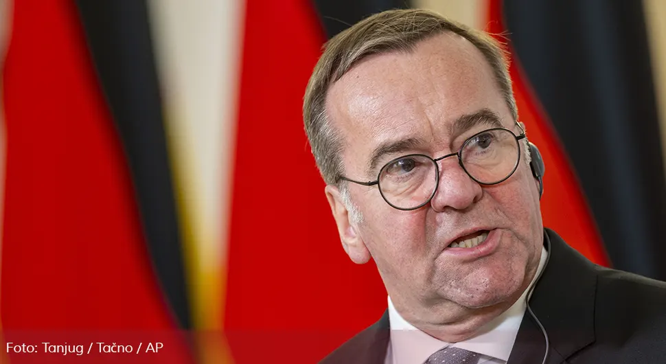 Немачки министар одбране одбацио Трампов позив