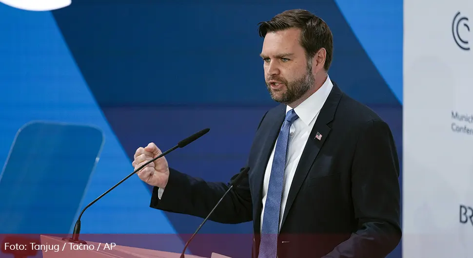Венс опет ударио на британског премијера