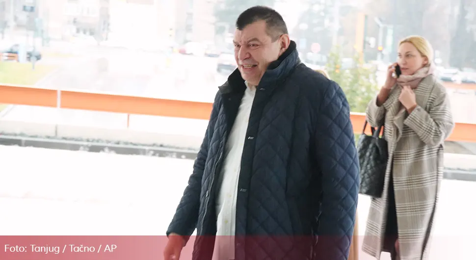 За Грчића и још 14 ухапшених одређен притвор од 48 сати
