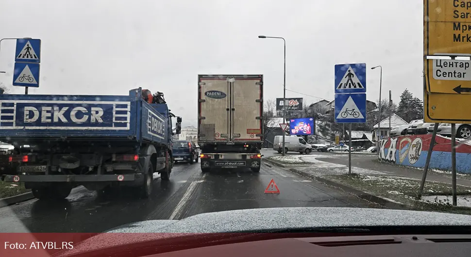 Камион ''стао'' у кружном, велика гужва у Бањалуци