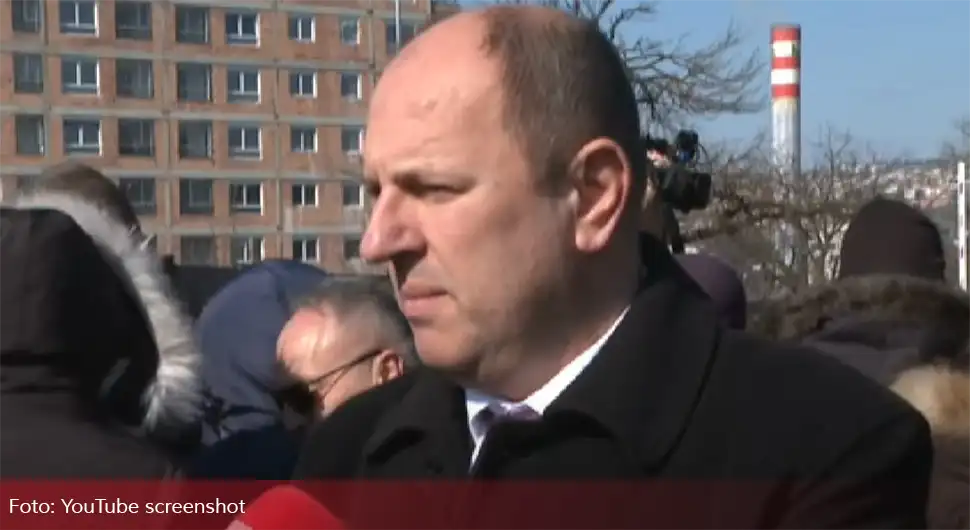 Петровић: Народ ће стати у одбрану Републике Српске и њеног предсједника